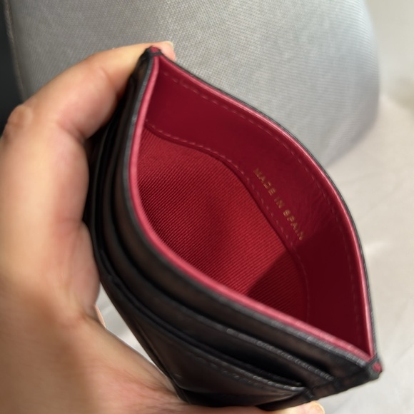 CHANEL Lambskin Quilted Chanel 19 Card Holder in Black - Picture 8 of 17